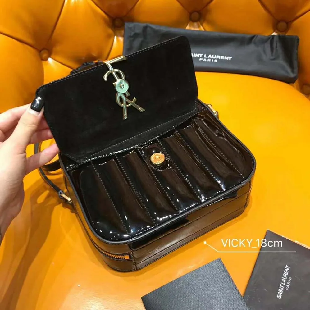 Saint Laurent YSL Vicky Camera Bag Quilted Patent for Women in Black