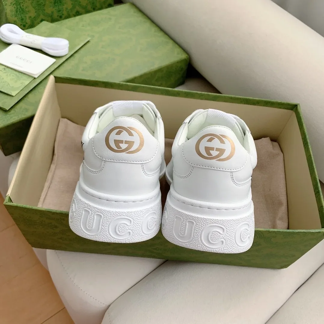 Gucci Sneaker White With Gucci Print 1XL10 Gucci Sneaker White With Gucci Print 1XL10