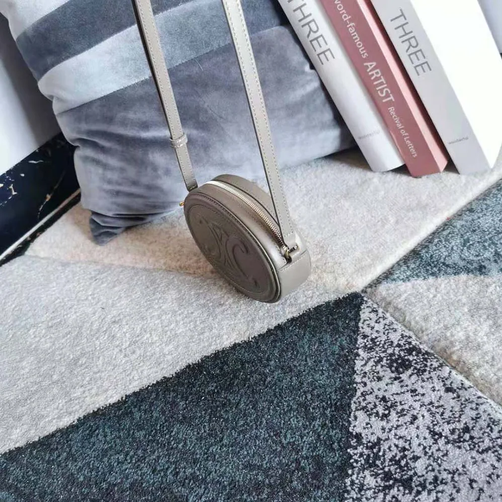 Celine Crossbody Oval Purse Cuir Triomphe in Smooth Calfskin for Women in Silver Celine Crossbody Oval Purse Cuir Triomphe in Smooth Calfskin for Women in Silver