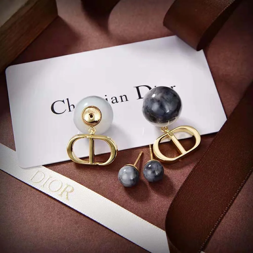 Dior Tribales Earrings Gold-Finish Metal and Black Jasper Pearls for Women Dior Tribales Earrings Gold-Finish Metal and Black Jasper Pearls for Women