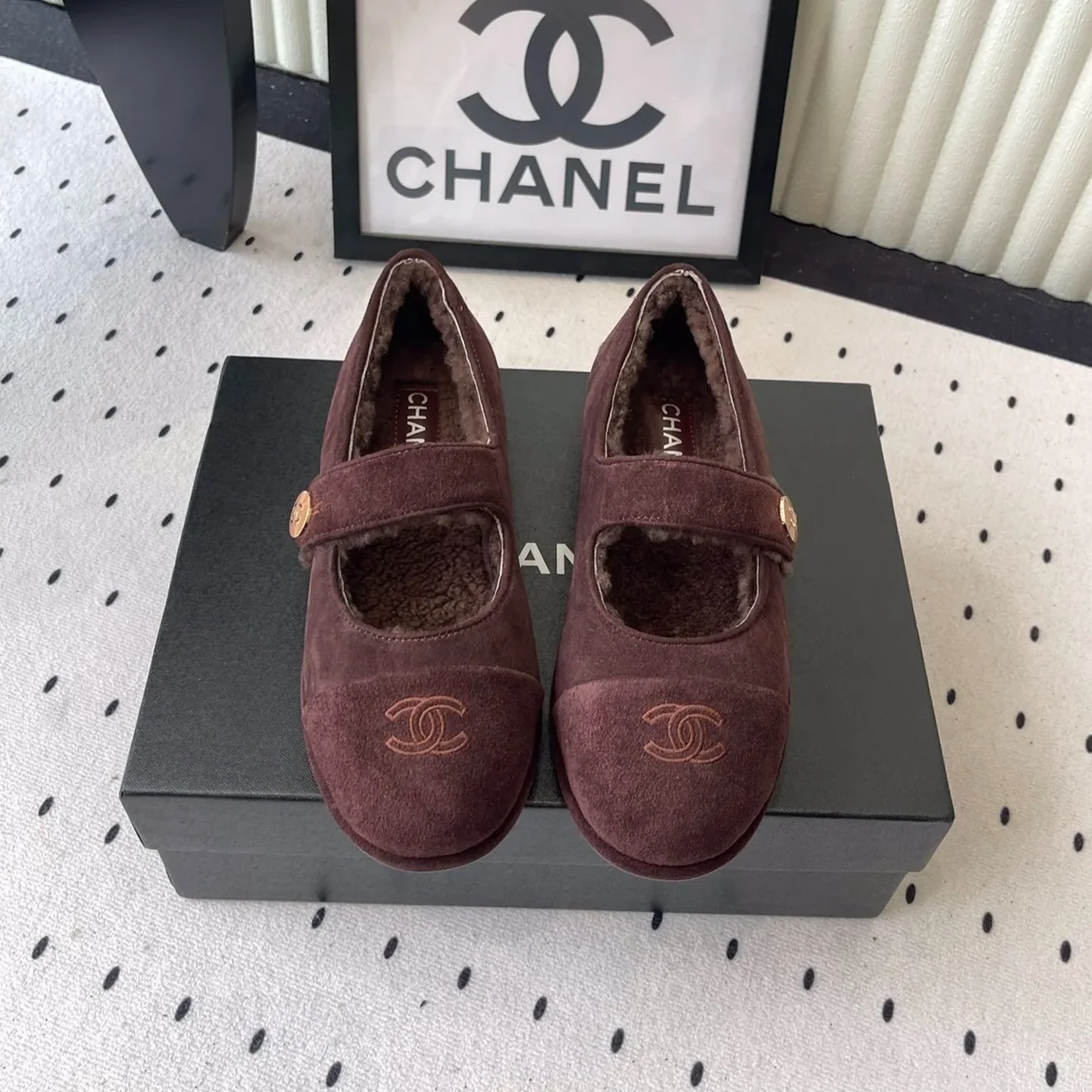 Chanel Mary Jane Flats Burgundy Suede Shearling Chanel Mary Jane Flats Burgundy Suede Shearling