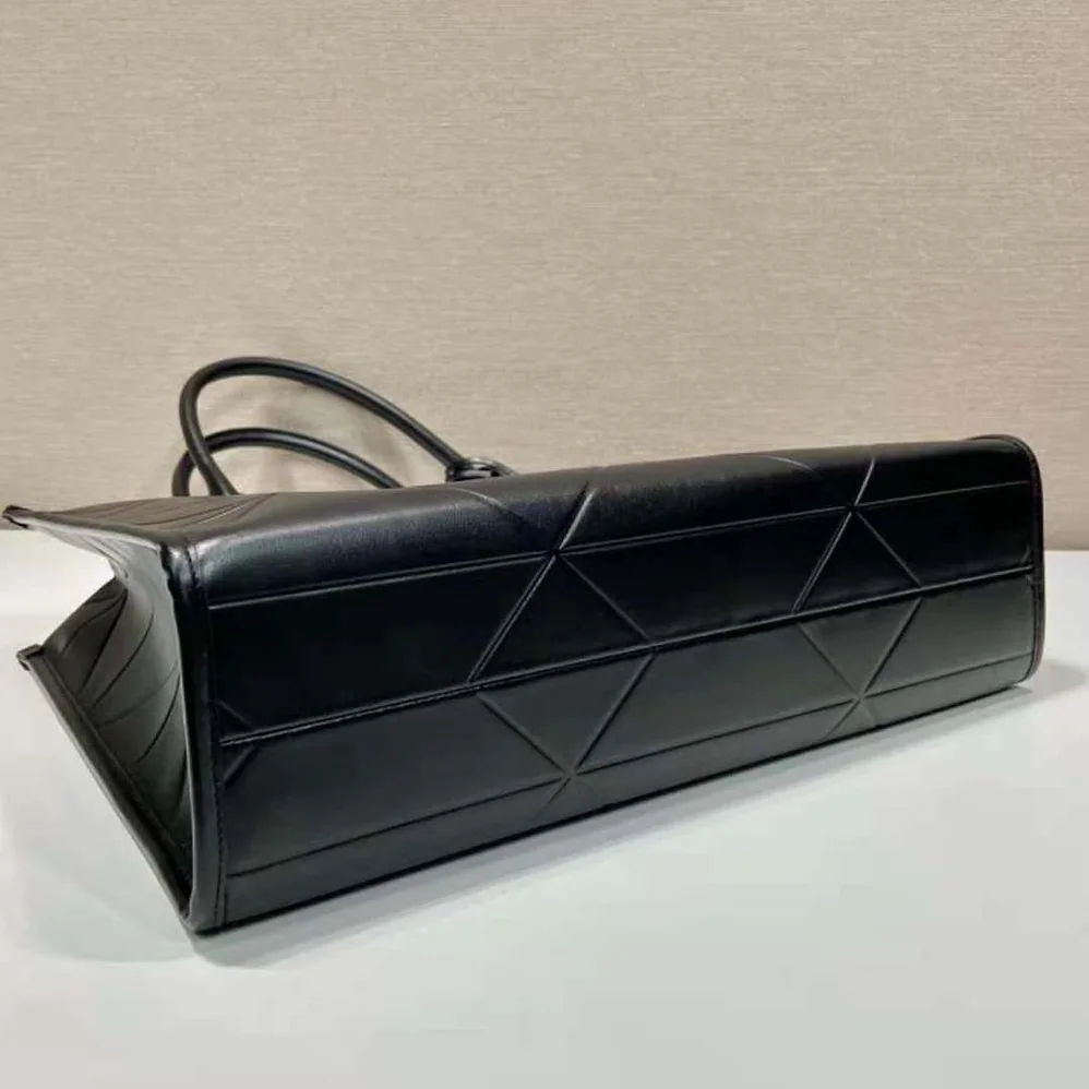 Prada Large Leather Handbag for Women in Black Prada Large Leather Handbag for Women in Black