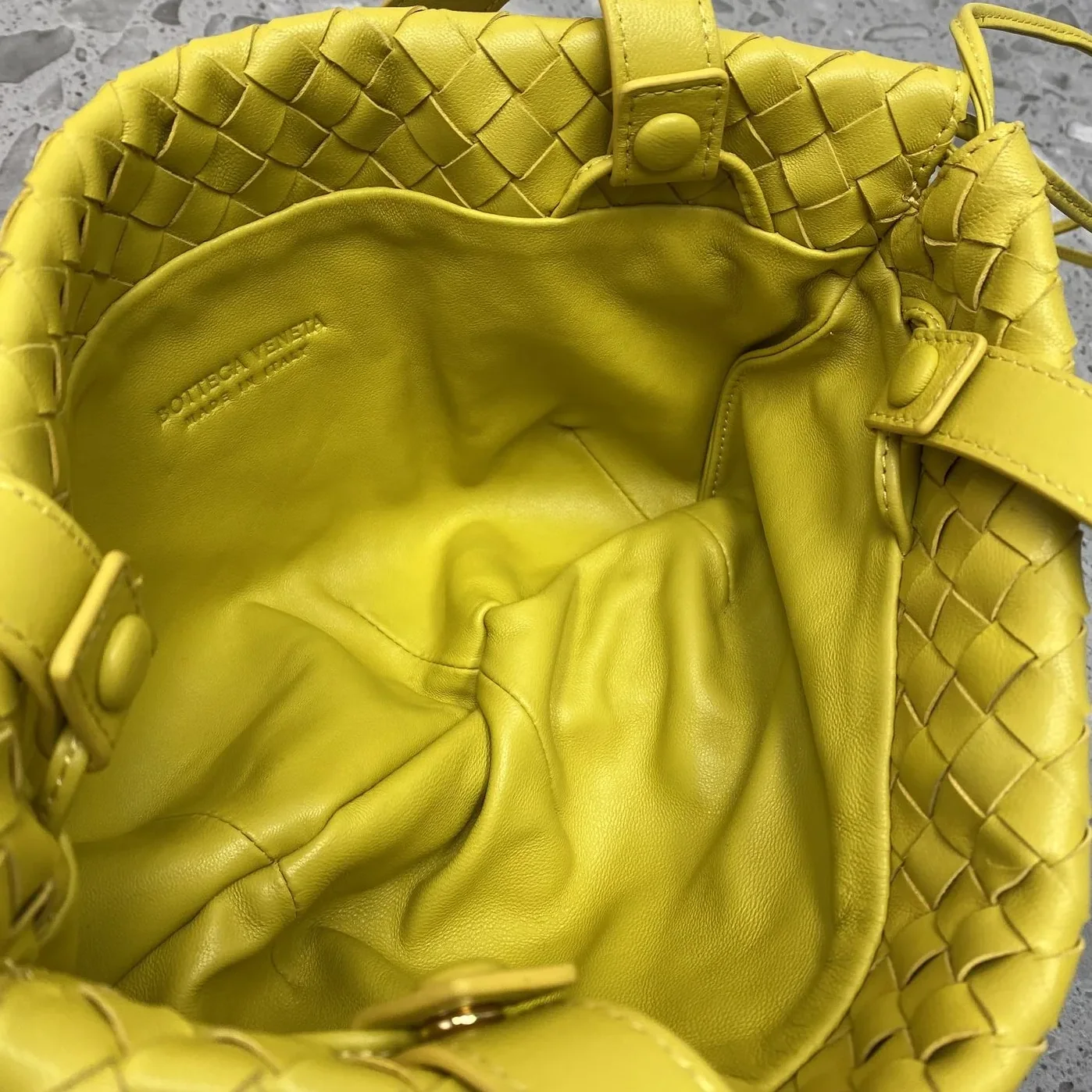 Bottega Veneta Shoulder Bag Yellow Bottega Veneta Shoulder Bag Yellow