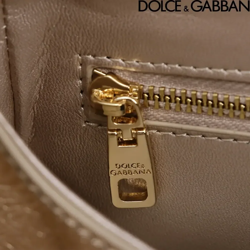 Dolce Gabbana D&G DG Logo Bag Top-handle Bag for Women in Gold Dolce Gabbana D&G DG Logo Bag Top-handle Bag for Women in Gold