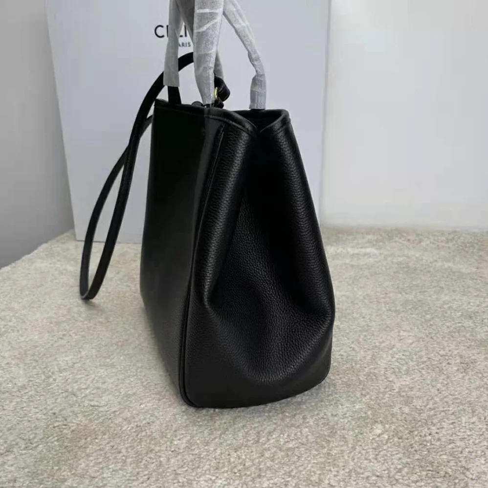 Celine Small Folded Cabas in Grained Calfskin for Women in Black