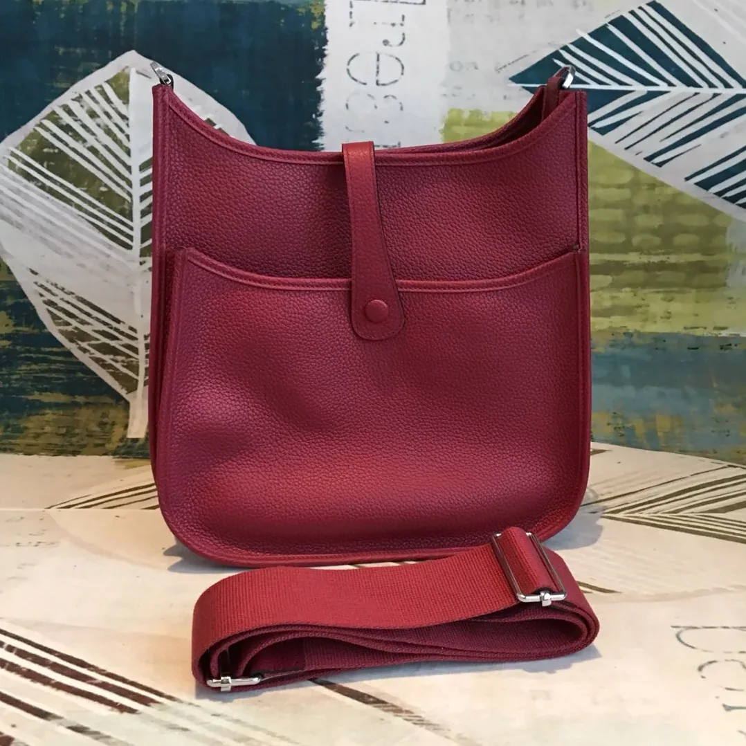 Hermes Evelyne III PM Bag Burgundy Silver Toned Hardware /11.4 Hermes Evelyne III PM Bag Burgundy Silver Toned Hardware /11.4