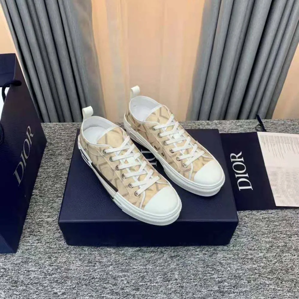Dior B23 Low-Top Sneaker Natural CD Diamond Canvas for Unisex Dior B23 Low-Top Sneaker Natural CD Diamond Canvas for Unisex