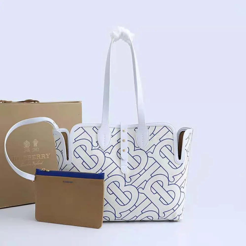 Burberry The Medium Soft Cotton Canvas Belt Bag for Women in Blue Burberry The Medium Soft Cotton Canvas Belt Bag for Women in Blue