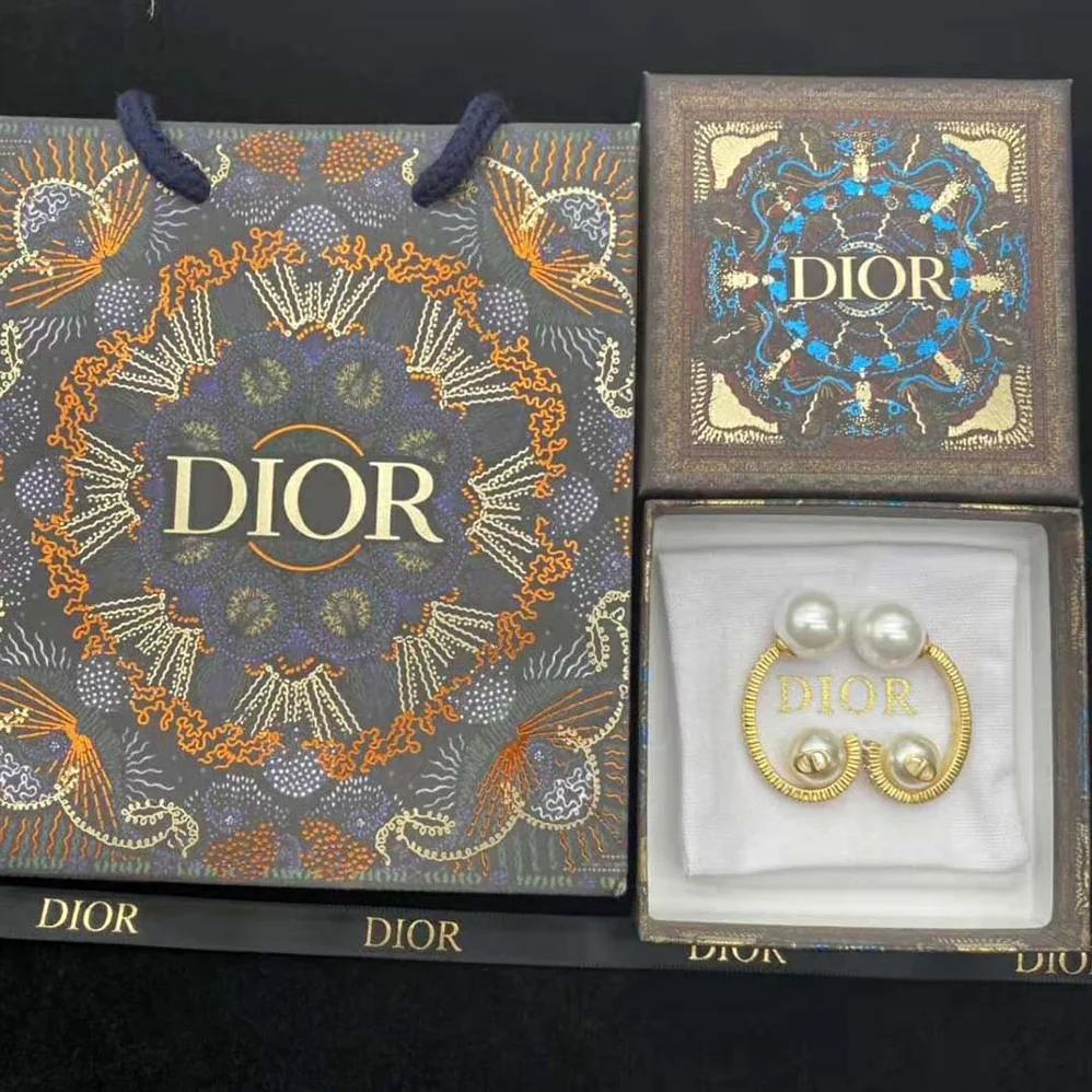 Dior Tribales Earrings Gold-Finish Metal with White Resin Pearls for Women Dior Tribales Earrings Gold-Finish Metal with White Resin Pearls for Women