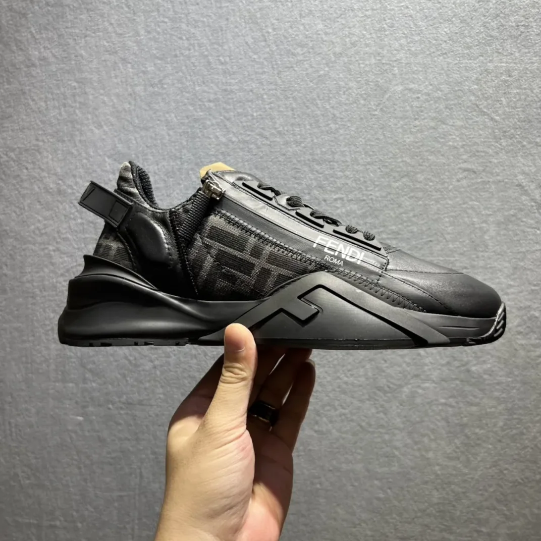 Fendi FD Flow Sneakers Black 7E1392AJZHF1DV5 Fendi FD Flow Sneakers Black 7E1392AJZHF1DV5