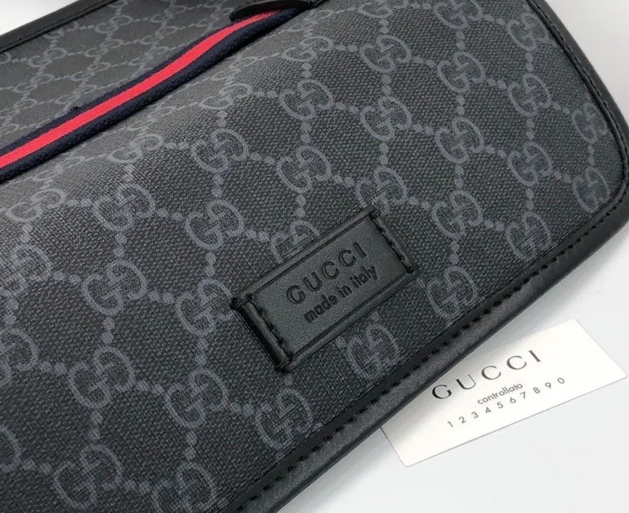 Gucci GG Black Belt Bag Black/Grey GG Supreme Canvas With Black / Gucci GG Black Belt Bag Black/Grey GG Supreme Canvas With Black /