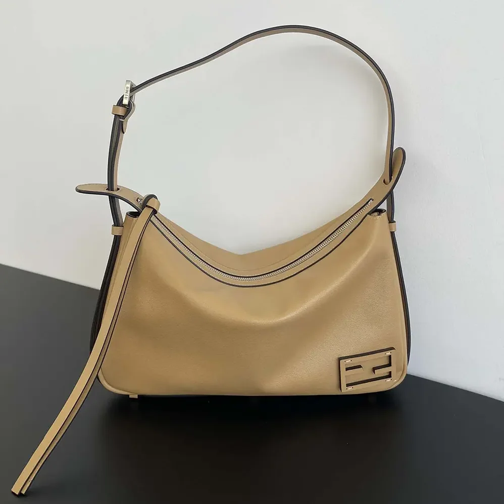 Fendi Simply Fendi Medium Beige Leather Bag for Unisex