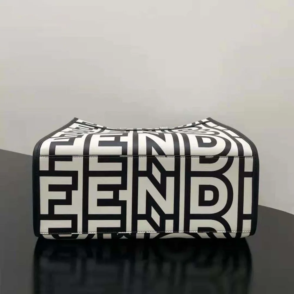 Fendi Sunshine Medium Two-Tone Printed Leather Fendi Roma Capsule Shopper for Women Fendi Sunshine Medium Two-Tone Printed Leather Fendi Roma Capsule Shopper for Women
