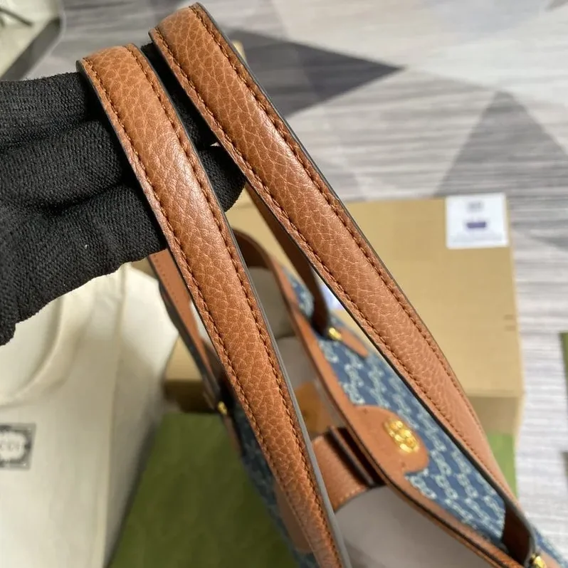 Gucci Ophidia GG Medium Tote Bag / Dark Blue/ Ivory Eco Washed Organic GG Jacquard Denim Gold Hardware Gucci Ophidia GG Medium Tote Bag / Dark Blue/ Ivory Eco Washed Organic GG Jacquard Denim Gold Hardware