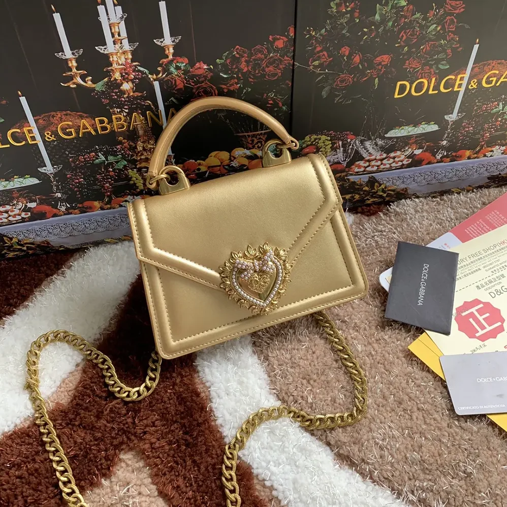 Dolce Gabbana D&G Medium Devotion Bag in Mordore Nappa Leather for Women in Gold