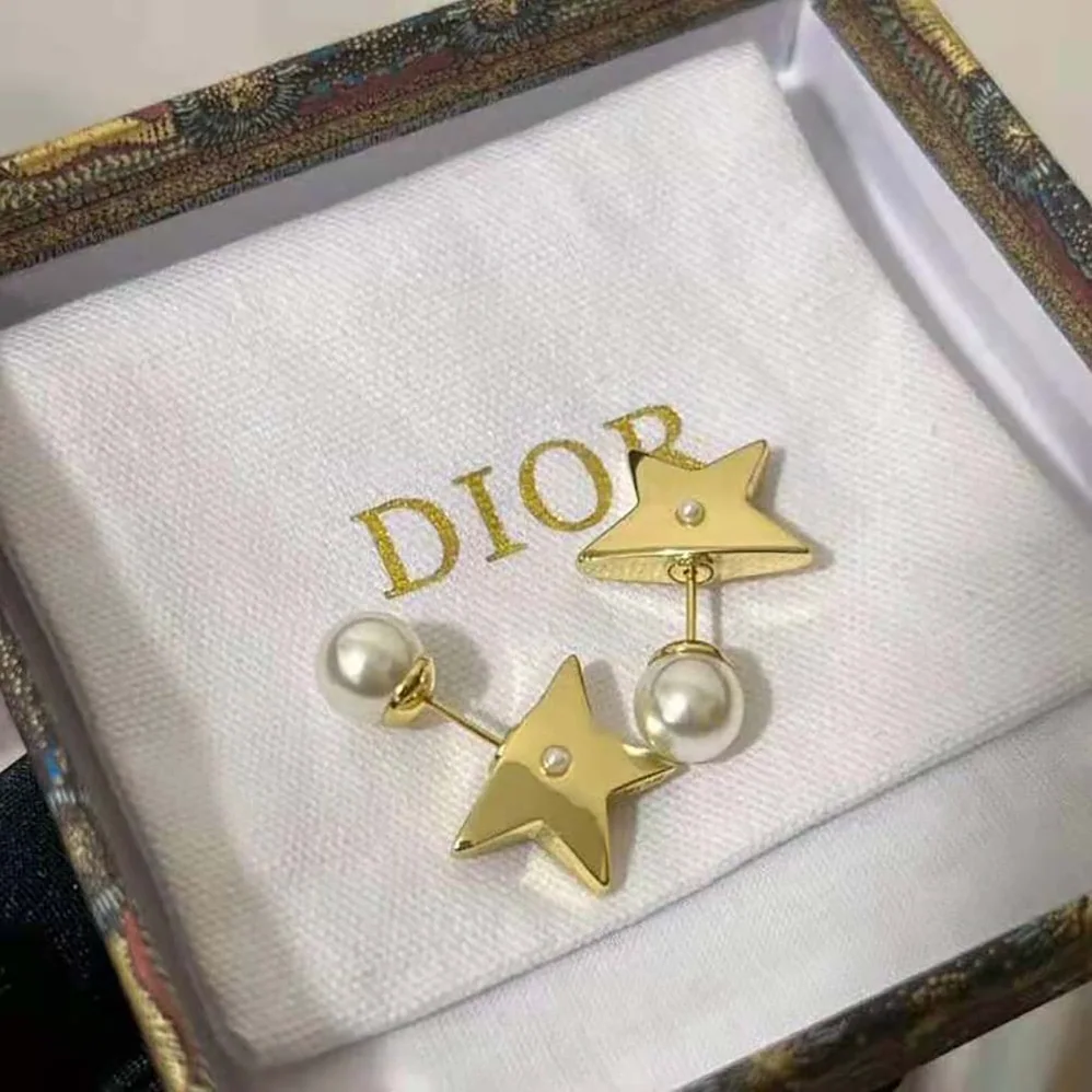 Dior Tribales Earrings Gold-Finish Metal and White Resin Pearls for Women Dior Tribales Earrings Gold-Finish Metal and White Resin Pearls for Women