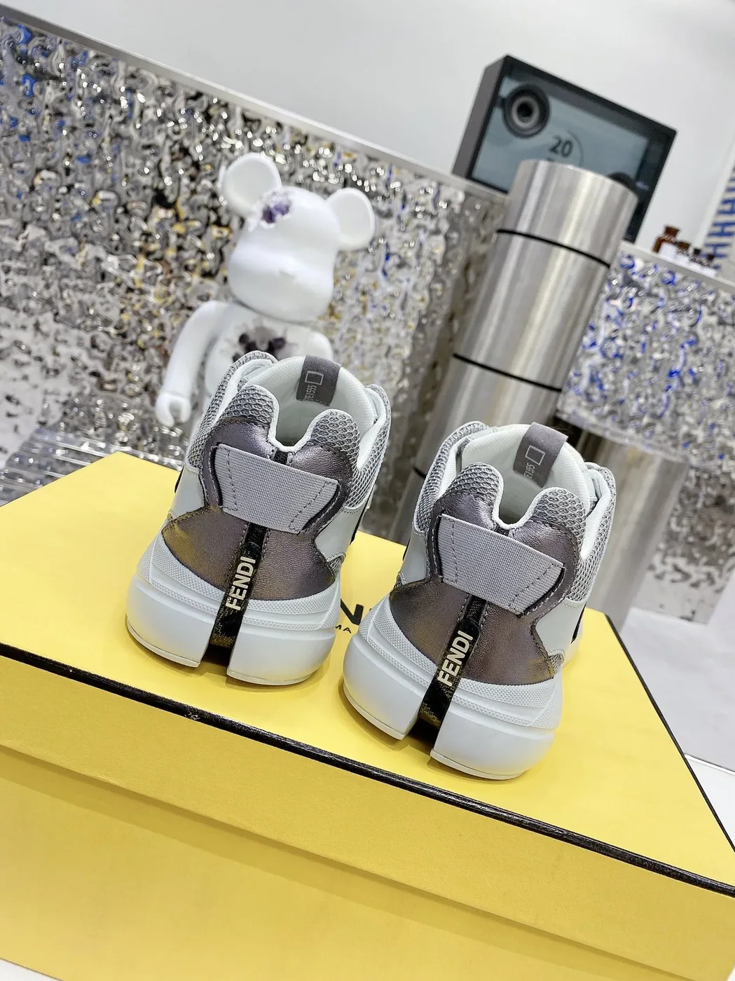 Fendi FD Fendi Faster Low-Tops Sneakers Grey 7E1555AKX4F1ICJ Fendi FD Fendi Faster Low-Tops Sneakers Grey 7E1555AKX4F1ICJ