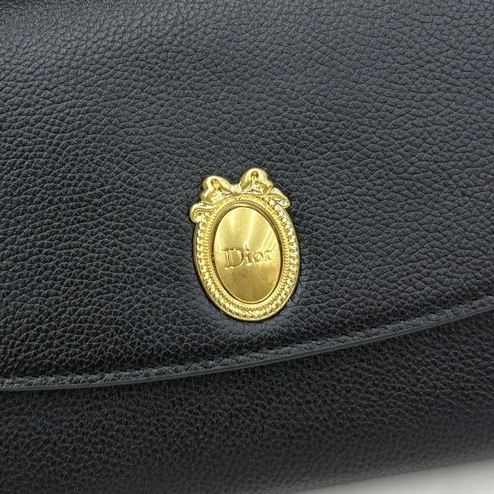 Dior Médaillon Envelope Pouch with Strap Black and Myosotis Blue Grained Calfskin for Women Dior Médaillon Envelope Pouch with Strap Black and Myosotis Blue Grained Calfskin for Women