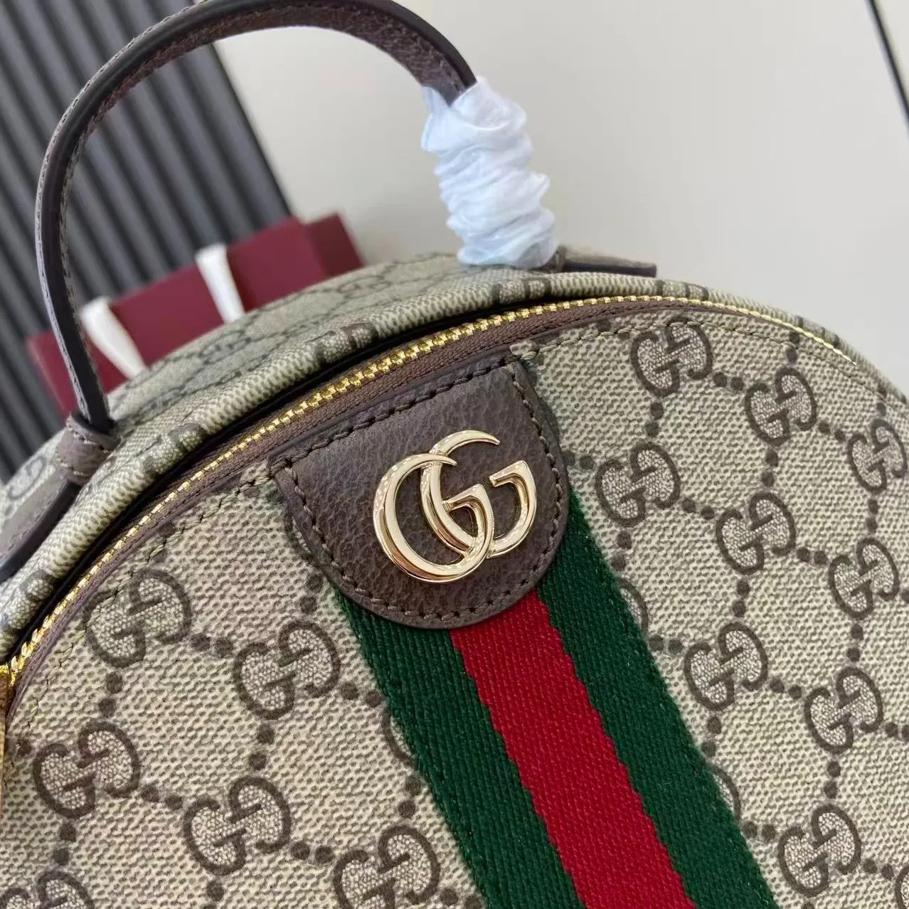 Gucci Ophidia Small Backpack / Beige/ Dark Brown Gold Hardware Gucci Ophidia Small Backpack / Beige/ Dark Brown Gold Hardware