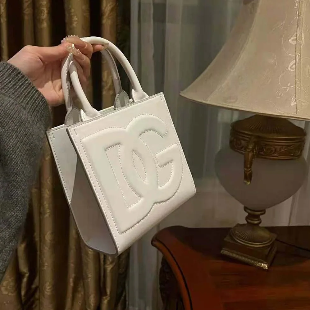 Dolce Gabbana D&G DG Daily Mini Shopper for Women in White Dolce Gabbana D&G DG Daily Mini Shopper for Women in White