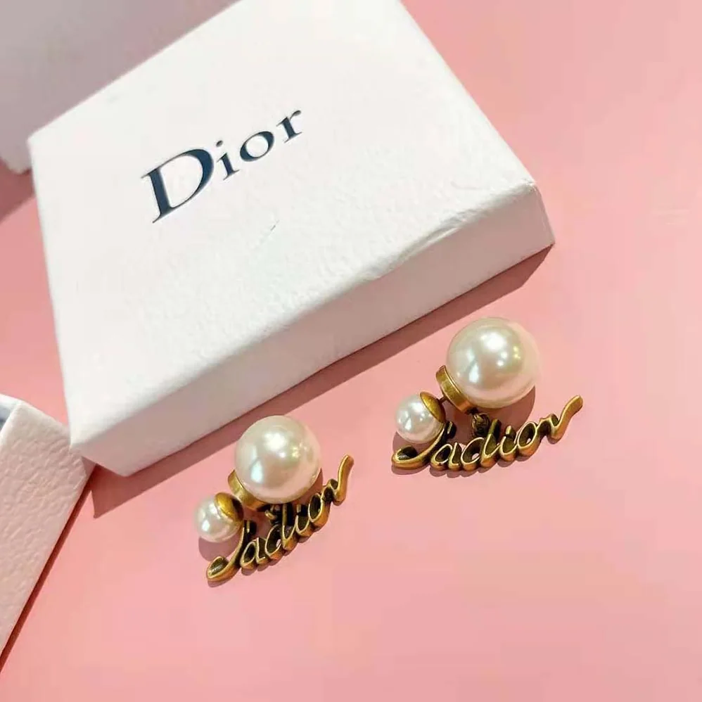 Dior Tribales Earrings Antique Gold-Finish Metal and White Resin Pearls for Women Dior Tribales Earrings Antique Gold-Finish Metal and White Resin Pearls for Women