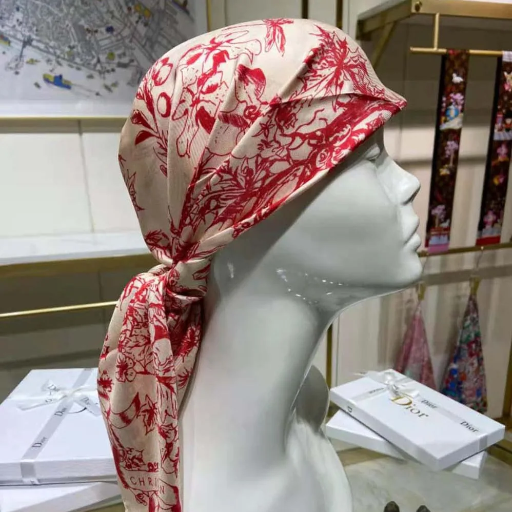 Dior Toile De Jouy Flowers Square Scarf Ivory and Red Silk Twill for Women Dior Toile De Jouy Flowers Square Scarf Ivory and Red Silk Twill for Women