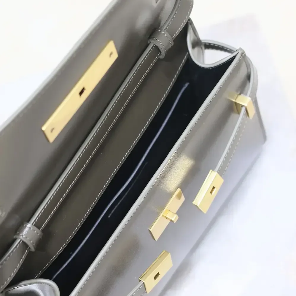Saint Laurent YSL Manhattan Small in Box Saint Laurent for Women in Dark Green Saint Laurent YSL Manhattan Small in Box Saint Laurent for Women in Dark Green
