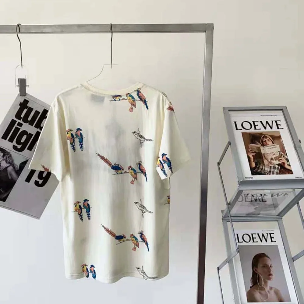 Loewe Parrot Print T-shirt in Cotton for Women in Beige Loewe Parrot Print T-shirt in Cotton for Women in Beige