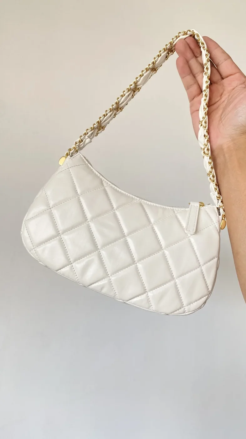 Chanel 23K Calfskin White Hobo Bag 9,/