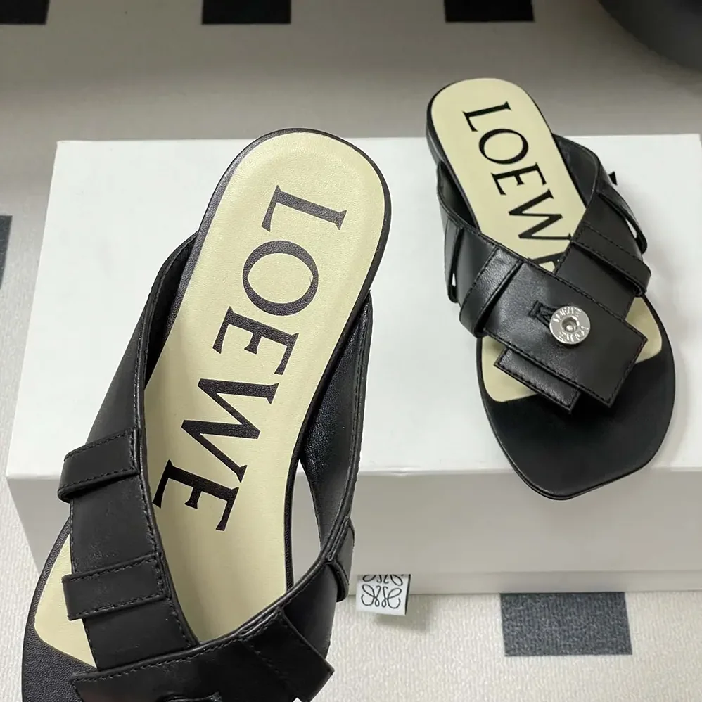 Loewe Toy Panta Toe Post Sandal in Lambskin for Women in Black Loewe Toy Panta Toe Post Sandal in Lambskin for Women in Black