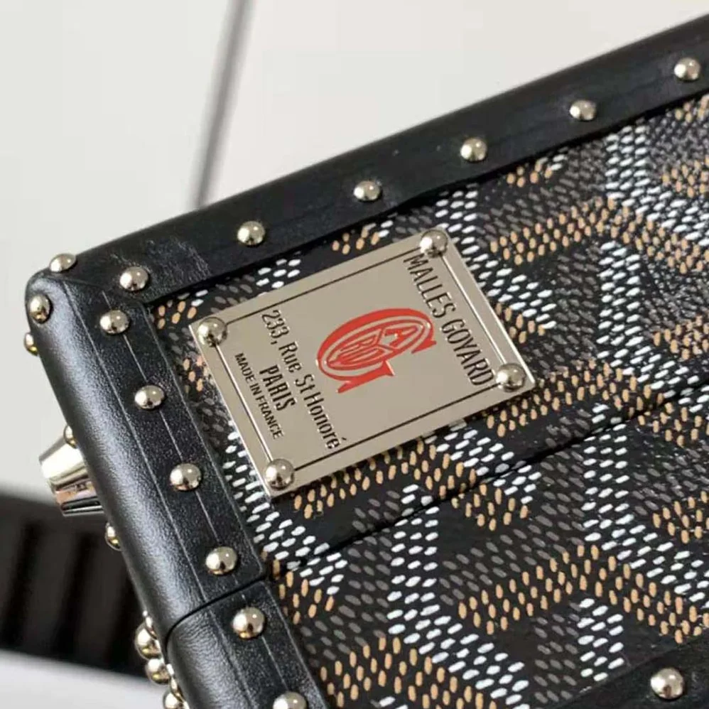 Goyard Sac Malle Grand Hôtel in Goyardine Canvas & Clamecy Calfskin for Women in Black Goyard Sac Malle Grand Hôtel in Goyardine Canvas & Clamecy Calfskin for Women in Black