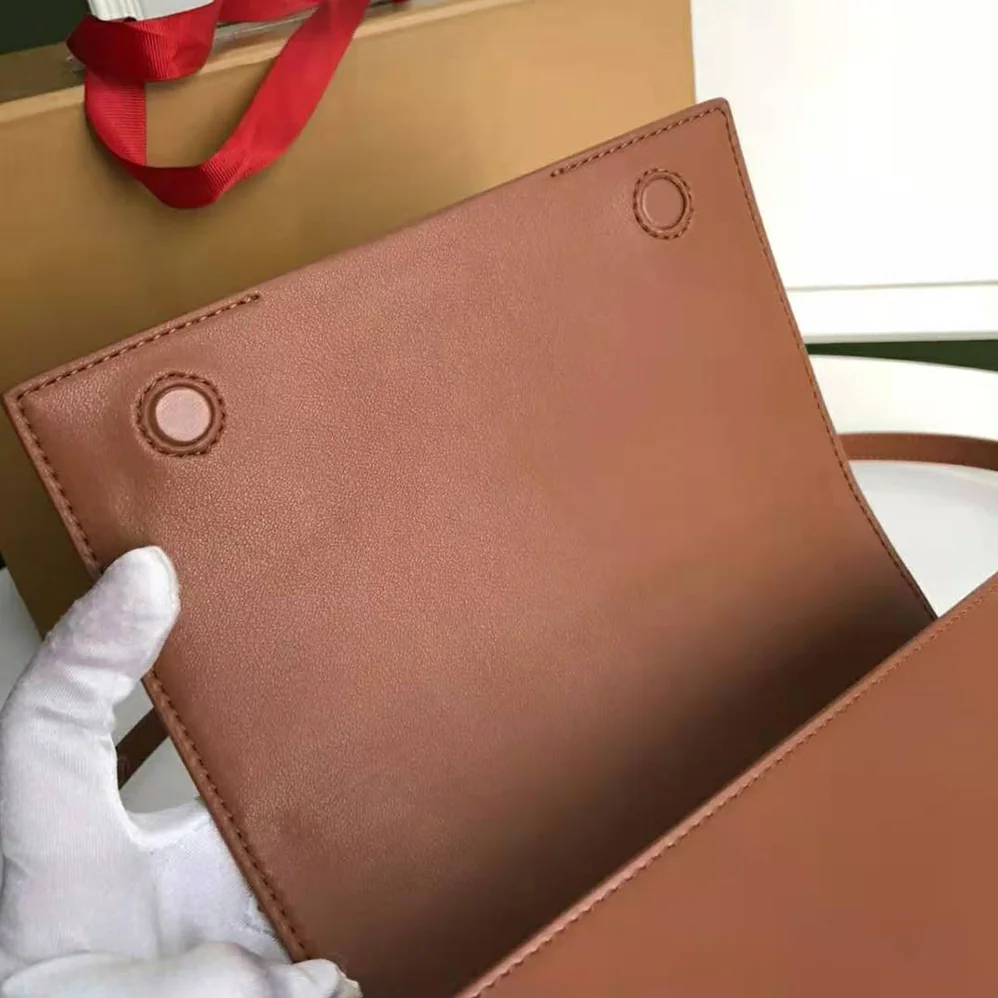 Burberry Small Two-tone Leather Grace Bag for Women in Brown