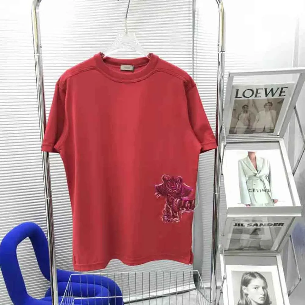 Dior Dior and Kenny Scharf T-shirt Relaxed Fit Red Cotton Jersey for Men Dior Dior and Kenny Scharf T-shirt Relaxed Fit Red Cotton Jersey for Men