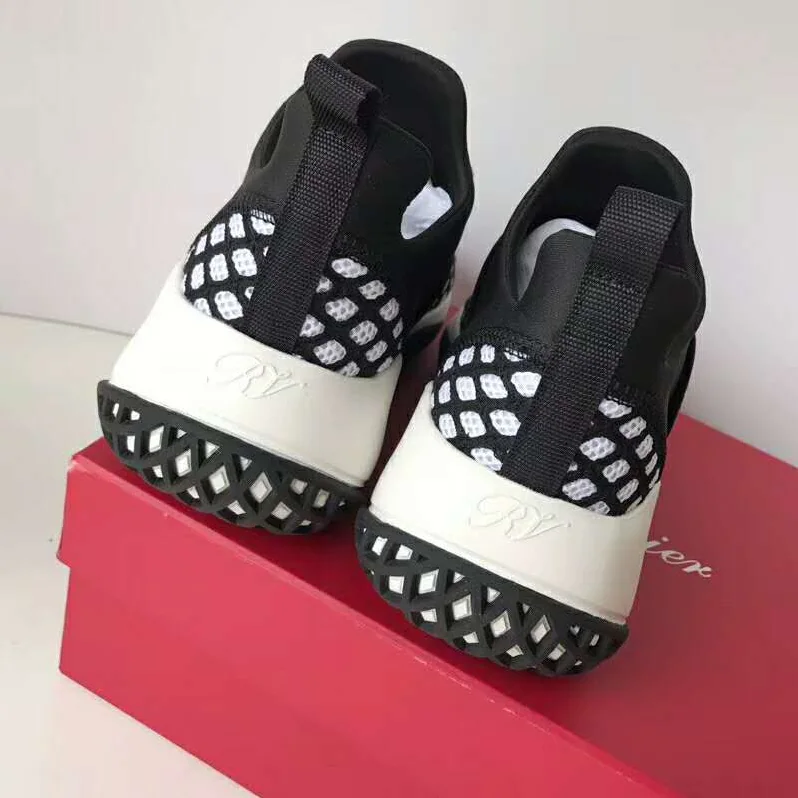 Roger Vivier Shoes Viv' Run Sneakers 75mm Heel for Women in Black Roger Vivier Shoes Viv' Run Sneakers 75mm Heel for Women in Black