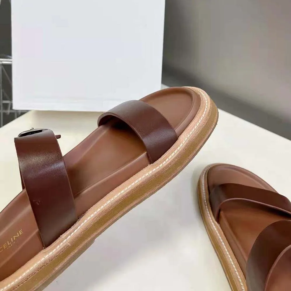 Celine Tippi in Calfskin for Women in Vegetal Tanning