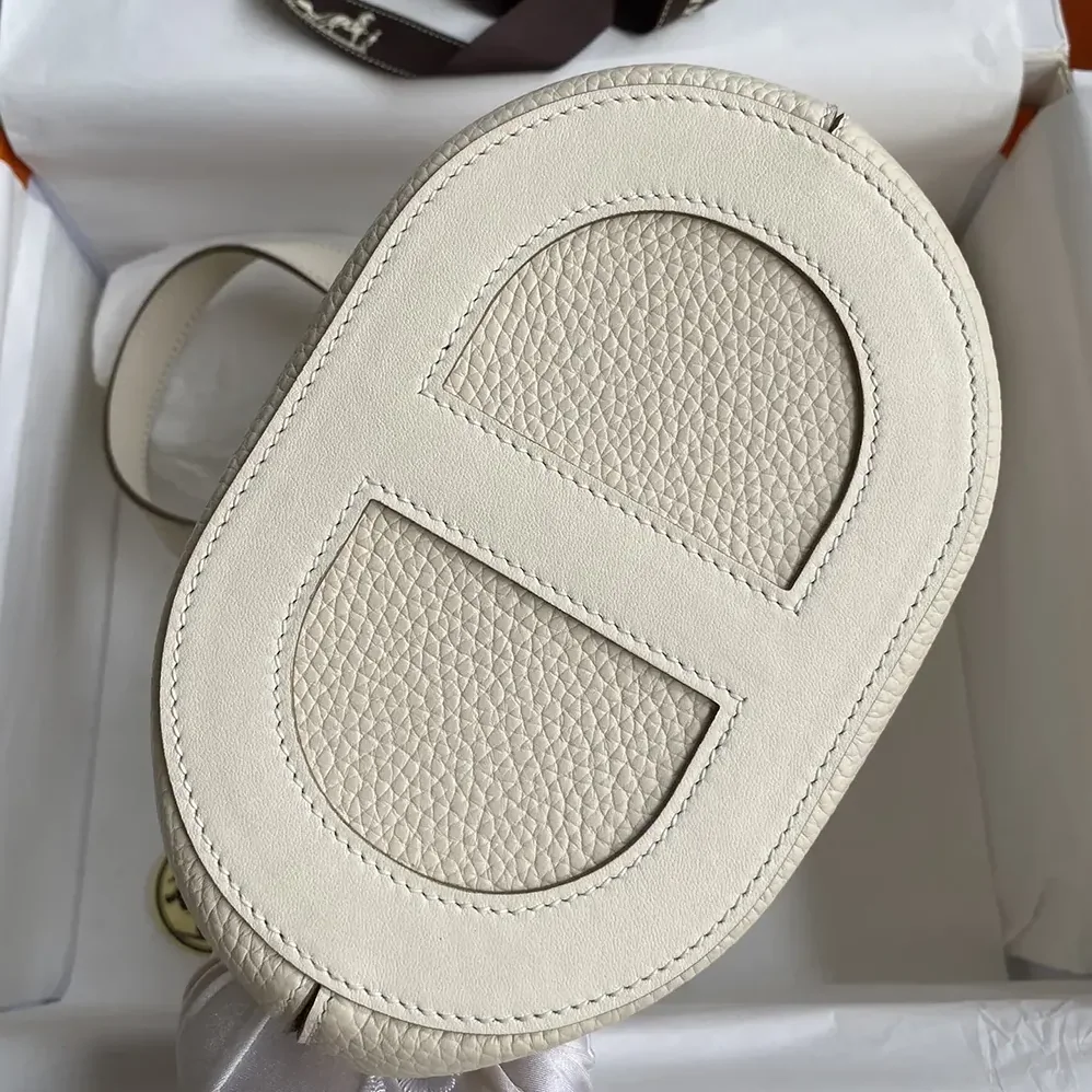 Hermes In the Loop 18 Handbag Clemence Leather for Women in White/Gold