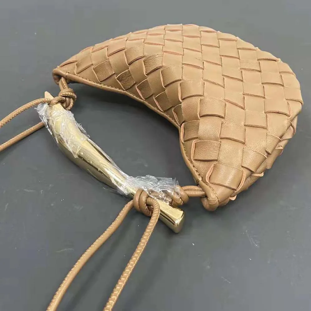 Bottega Veneta Mini Sardine in Supple Lambskin Leather for Women in Brown