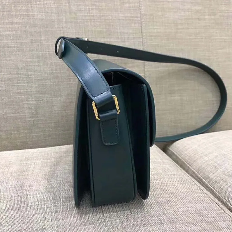 Celine Medium Triomphe Bag In Shiny Calfskin for Women in Green Celine Medium Triomphe Bag In Shiny Calfskin for Women in Green