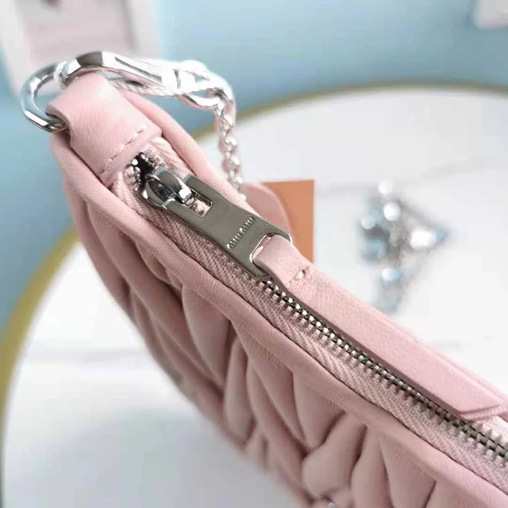 Miu Miu Small Matelasse Nappa Leather Shoulder Bag for Women in Pink Miu Miu Small Matelasse Nappa Leather Shoulder Bag for Women in Pink