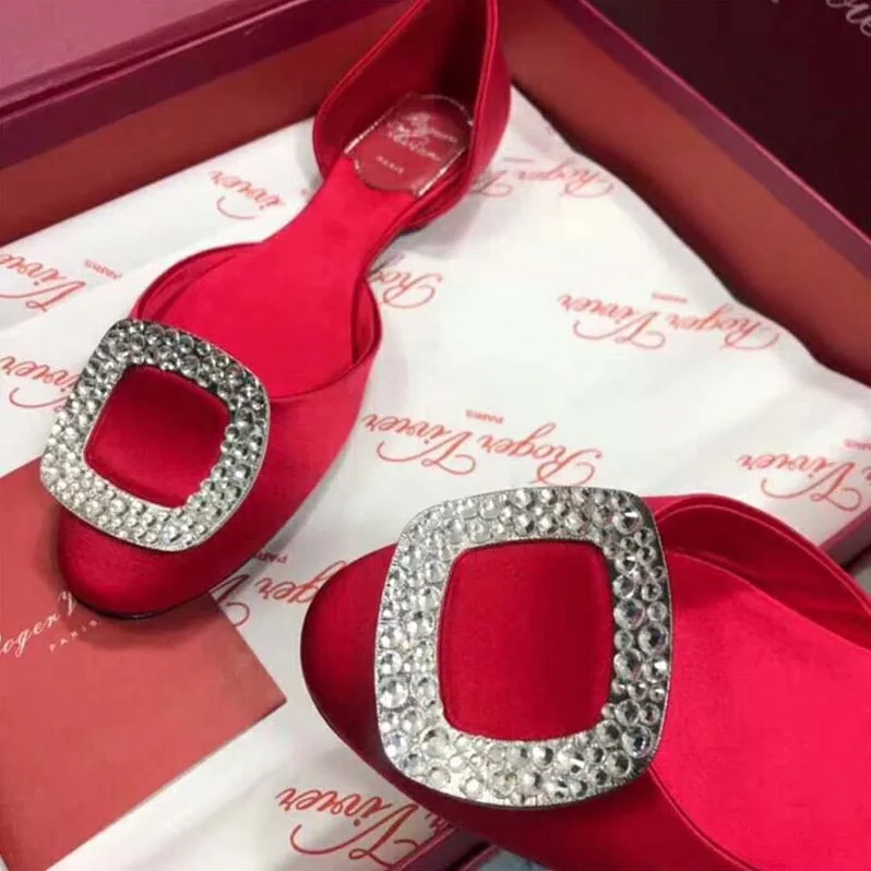 Roger Vivier Shoes Chips Ballerinas for Women in Red Roger Vivier Shoes Chips Ballerinas for Women in Red
