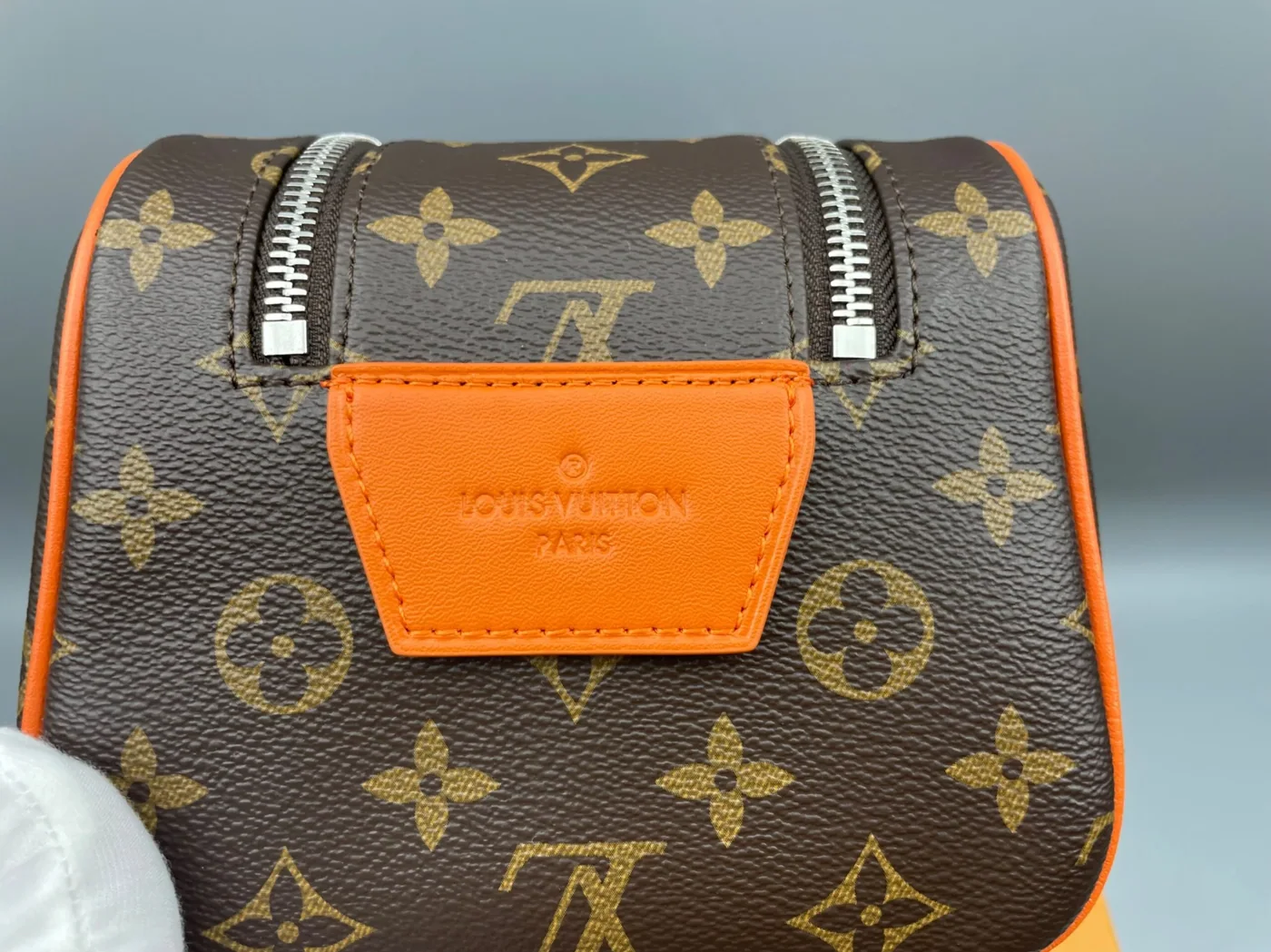 Louis Vuitton Dopp Kit Toiletry Bag Orange / Louis Vuitton Dopp Kit Toiletry Bag Orange /