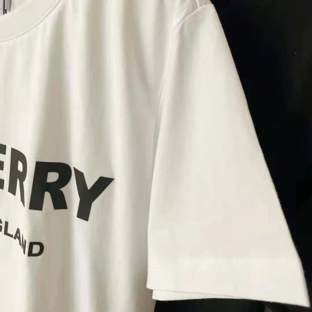 Burberry Logo Print Cotton T-shirt for Women in White