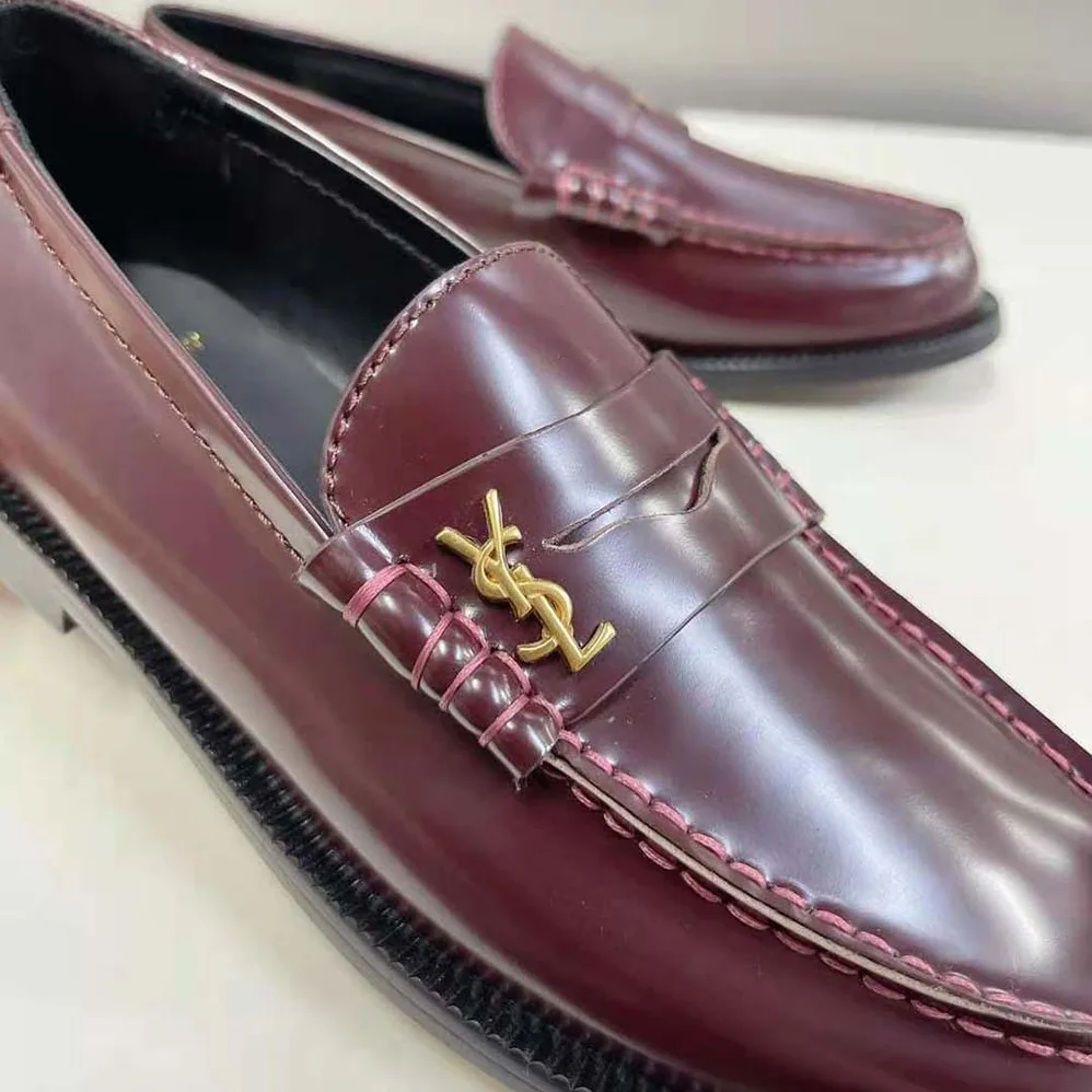 Celine Le Loafer Penny Slippers in Smooth Leather for Women in Maroon Celine Le Loafer Penny Slippers in Smooth Leather for Women in Maroon