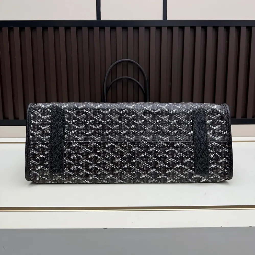 Goyard Hardy Pm Bag for Unisex in Black Goyard Hardy Pm Bag for Unisex in Black