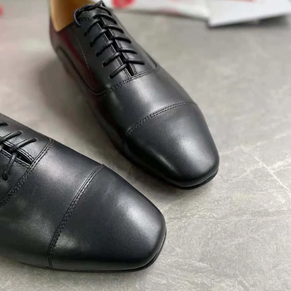 Christian Louboutin Greggo in Calf Leather for Men in Black