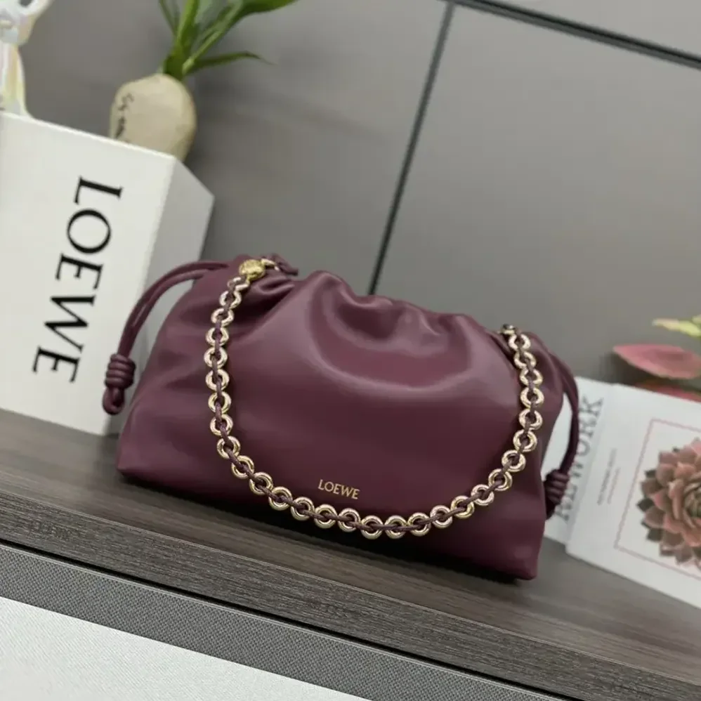 Loewe Medium Flamenco Purse in Mellow Nappa Lambskin for Unisex in Dark Burgundy