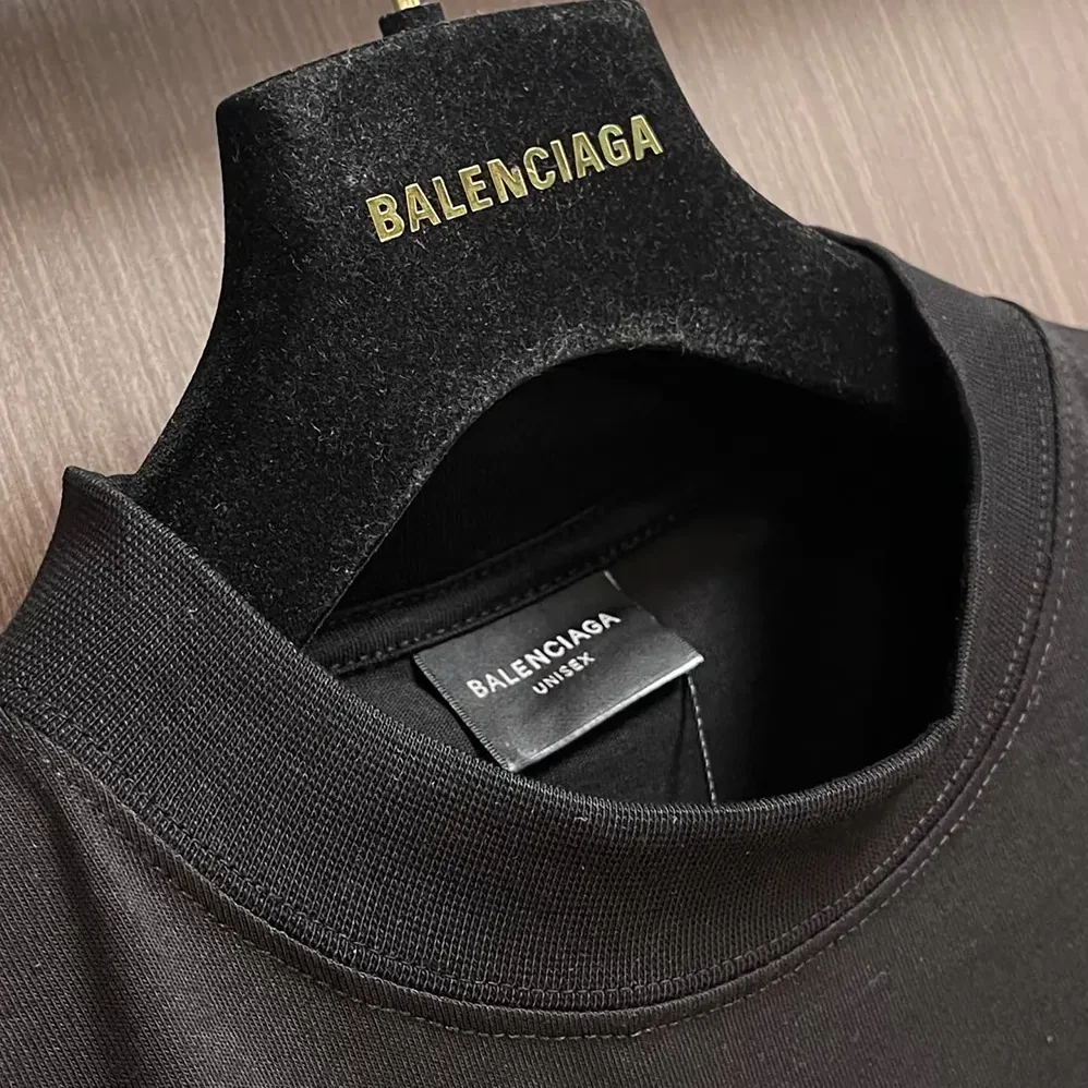 Balenciaga How Do You Feel? T-Shirt Medium Fit in Black Vintage Jersey for Women Balenciaga How Do You Feel? T-Shirt Medium Fit in Black Vintage Jersey for Women
