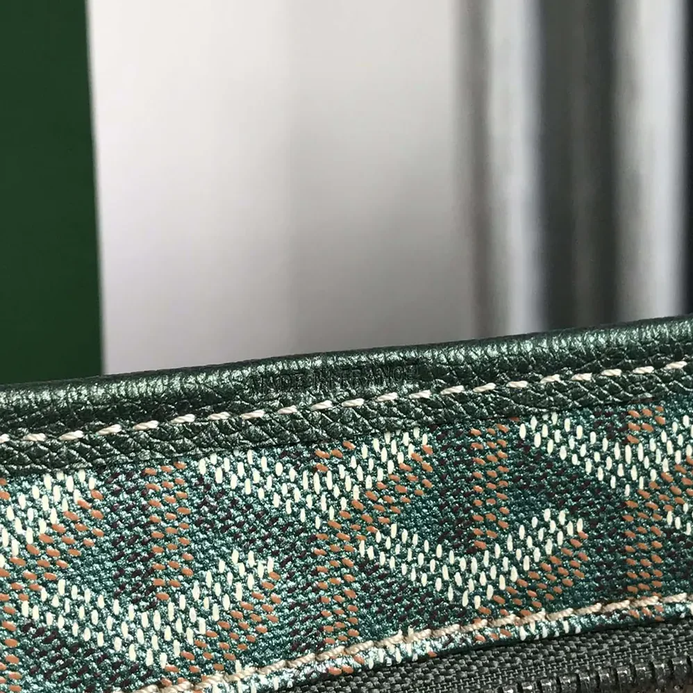 Goyard Bohème Hobo bag for Unisex in Pearly Green Goyard Bohème Hobo bag for Unisex in Pearly Green