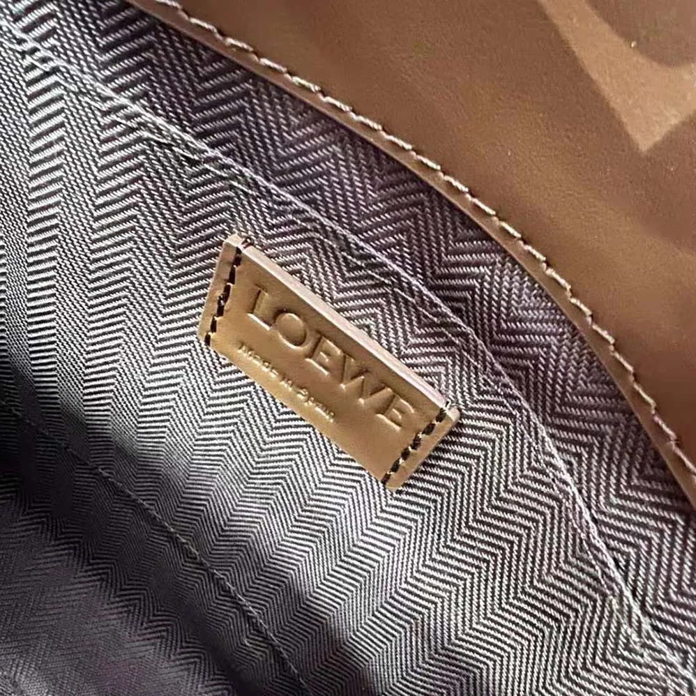 Loewe Standard A5 Tote in Sleek Calfskin for Women in Tan