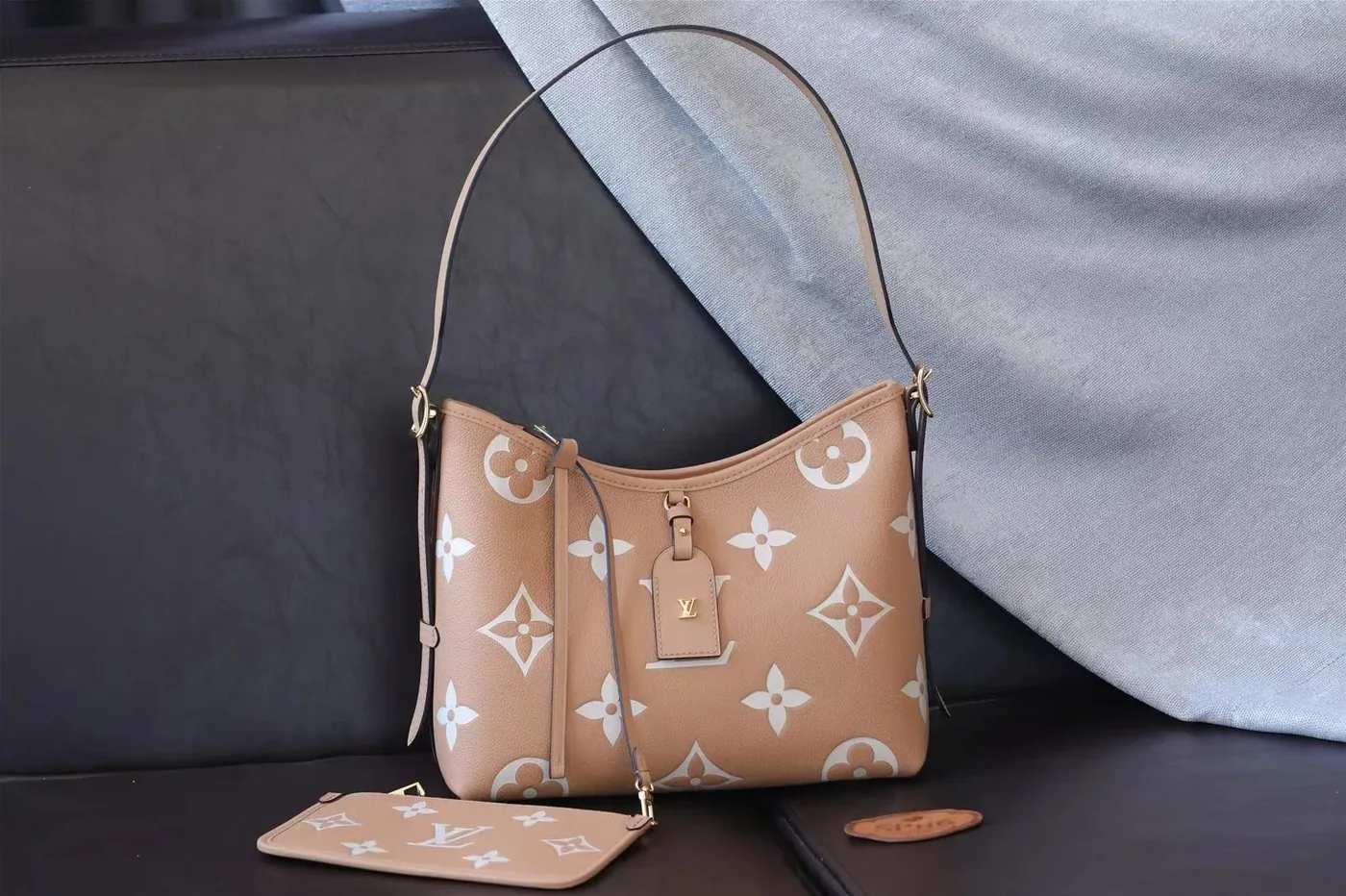 Louis Vuitton CarryAll PM Brown / Louis Vuitton CarryAll PM Brown /